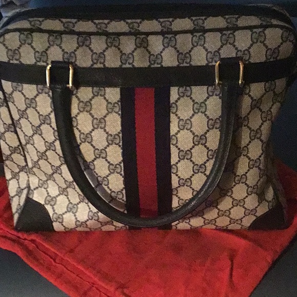 VIntage GUCCI like new large bag - Picture 3 of 10